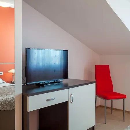 Kike Apartman Kaštela