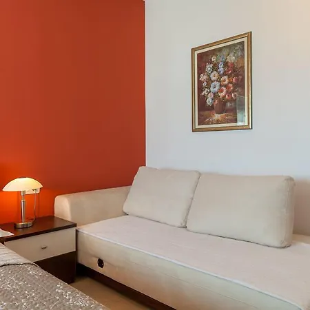 Kike Apartman