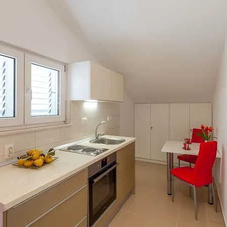 Apartman Kike Kaštela