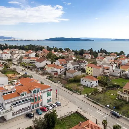 Kike Apartman Kaštela