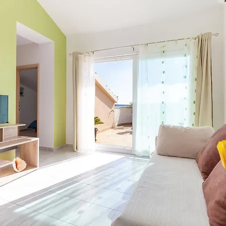 Kike Apartman